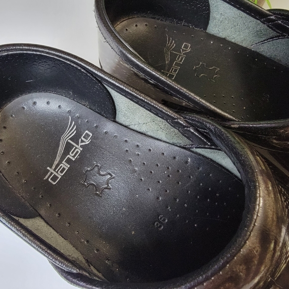 Dansko Professional Clogs - Picture 6 of 9